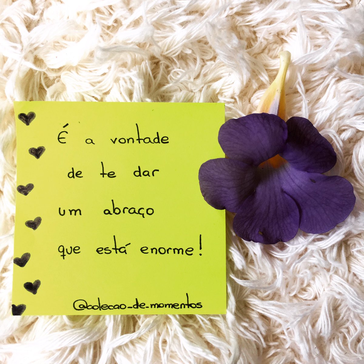 CdeMomentos's tweet photo. #abraços #abraçaquepassa https://t.co/2Jcr0Tur0O