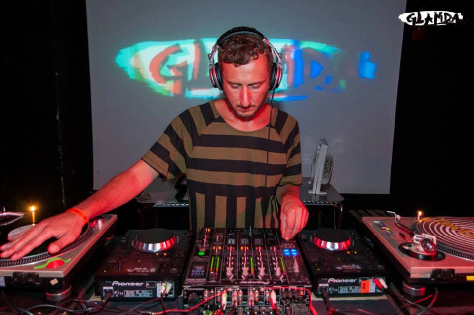 GlamdaParty's tweet photo. STASERA #Glamda Summer 2016 | @villa_ada_roma , Roma
Free fino 00.00 | dopo: 5 eu | Info: ► https://t.co/kc2RmM20W1 https://t.co/0BooiNU3R0