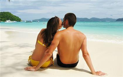 Psicólogo recomienda cambiar de pareja cada cinco años para ser feliz, esta es la razón…
muchobuzz.com/psicologo-reco…
