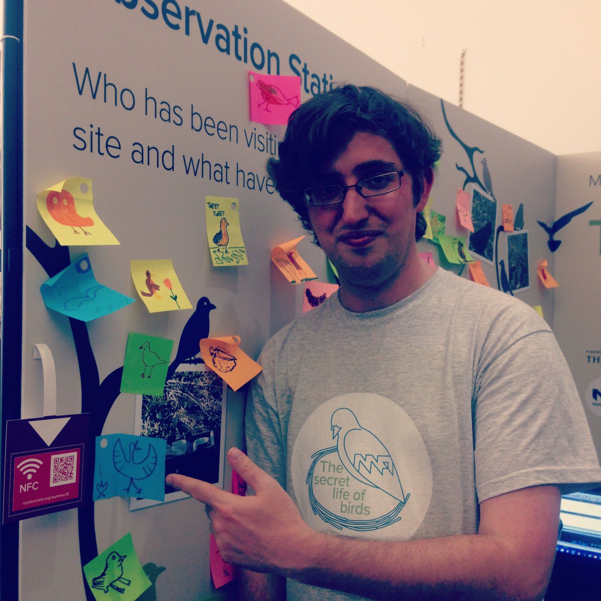 ElleGraceGreen's tweet photo. Tweeting(!) from #secretlifeofbirds with @Jonathan_PGreen @royalsociety #summerscience exhibition #tweet #twoo https://t.co/pI7346FcHg