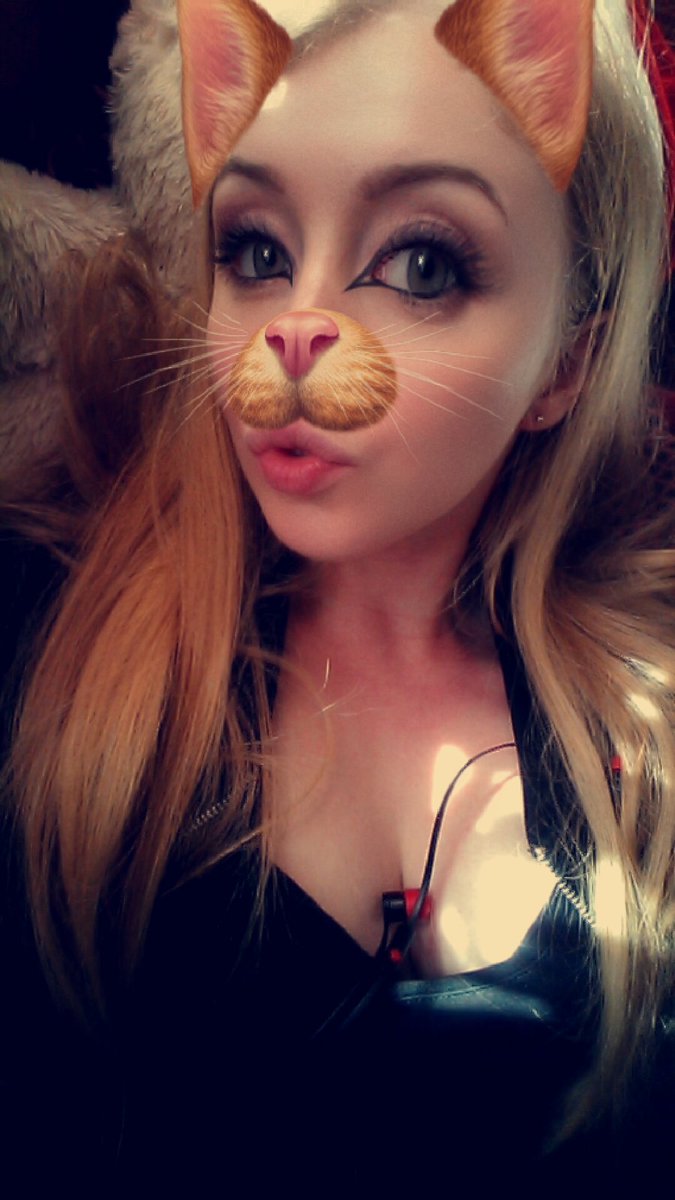 Кись-Кись😹