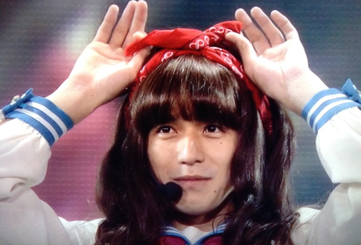 hsjumpop's tweet photo. 拝啓 Hey! Say! JUMP 様
皆様はご存知でしょうか。
『ツアーグッズでバンダナを出す』ことの意味を。 https://t.co/76O3aRzclO