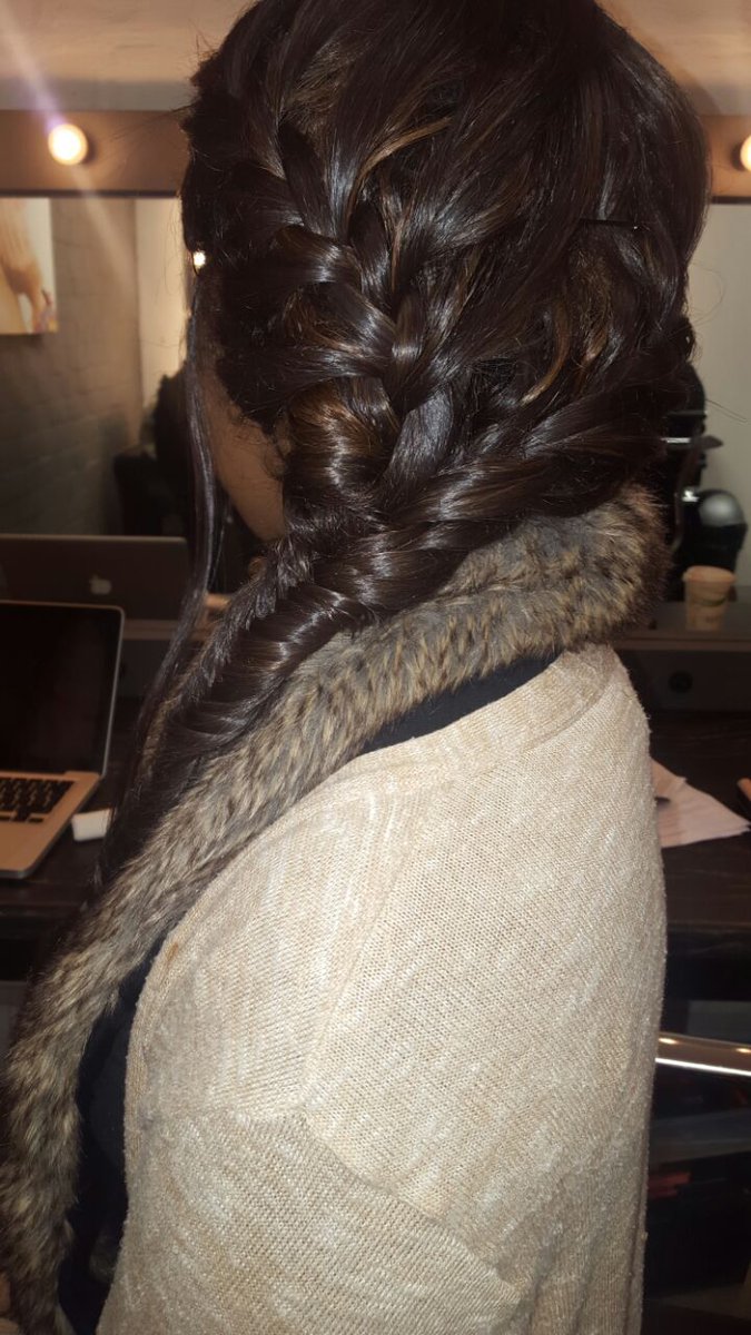 CGHairDiaries's tweet photo. Thanx so much to @JaneAnnWilson for doing this amazing braid for me on a #lacewig #haircreativity #themakeuplowdown https://t.co/NFTAEHyI7E