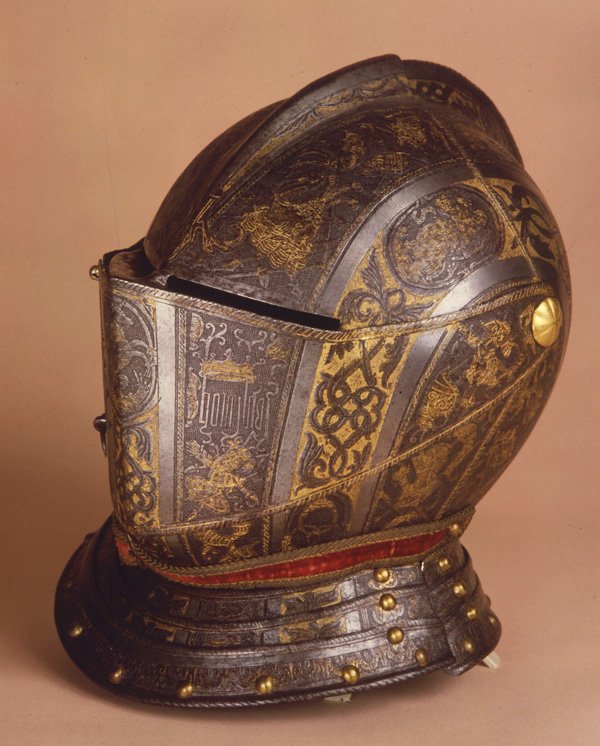 milanoarte's tweet photo. Do you know the @PoldiPezzoli museum has an amazing collection of ancient weapons? Visit: https://t.co/WX8wXcR3JK https://t.co/wBH7hbArcO