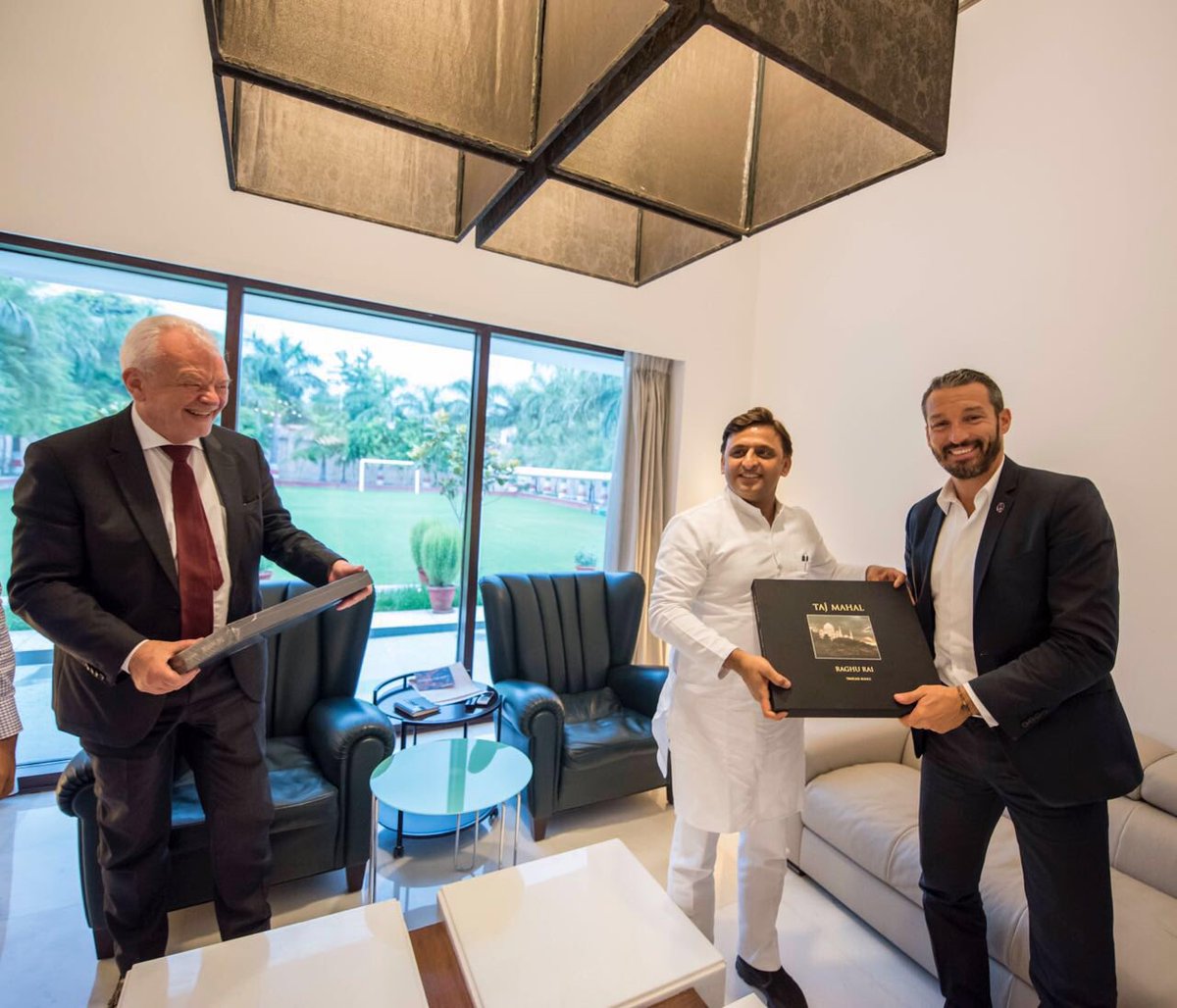 Akhilesh Yadav tweet media