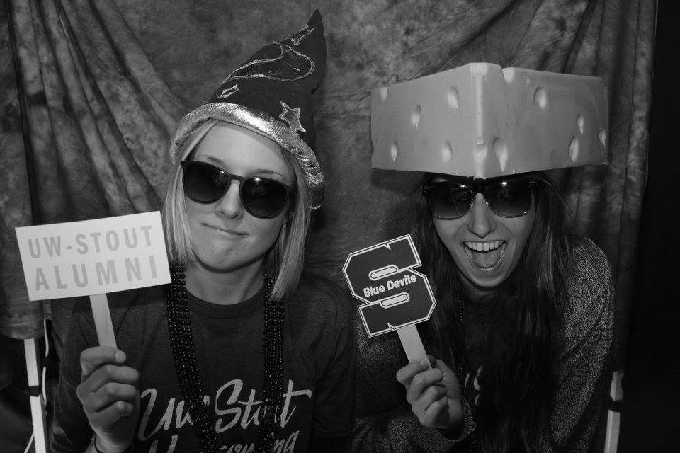 StoutAlumni's tweet photo. Mark your calendar for Oct 8! Join us for a pre &amp; post game party! #StoutProud @StoutAlumni 
https://t.co/a55fL4SnR3 https://t.co/aG3yH8v7Oc