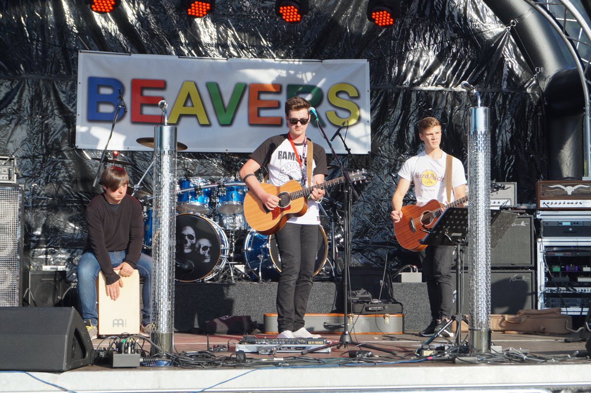 mbtextdesign's tweet photo. Fotos BEAVERS Open Air 2016 Day 1 - Basti, Jannis &amp; Jens https://t.co/whlgH0pGjK #beavers #miltenberg #openair #rock https://t.co/lY9RFccPdp