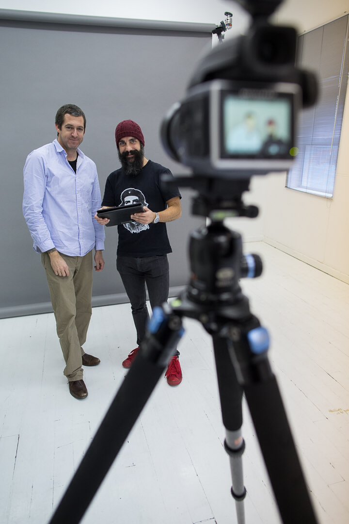 I swung past <a href="/SunshineCompany/">SunshineCo</a> earlier &amp; got to play w/ the new <a href="/HasselbladZA/">SunshineCo_HassyZa</a> #H6D50C.. Amazing! bts 📷: <a href="/WillemFoster/">Willem Foster Photo</a>