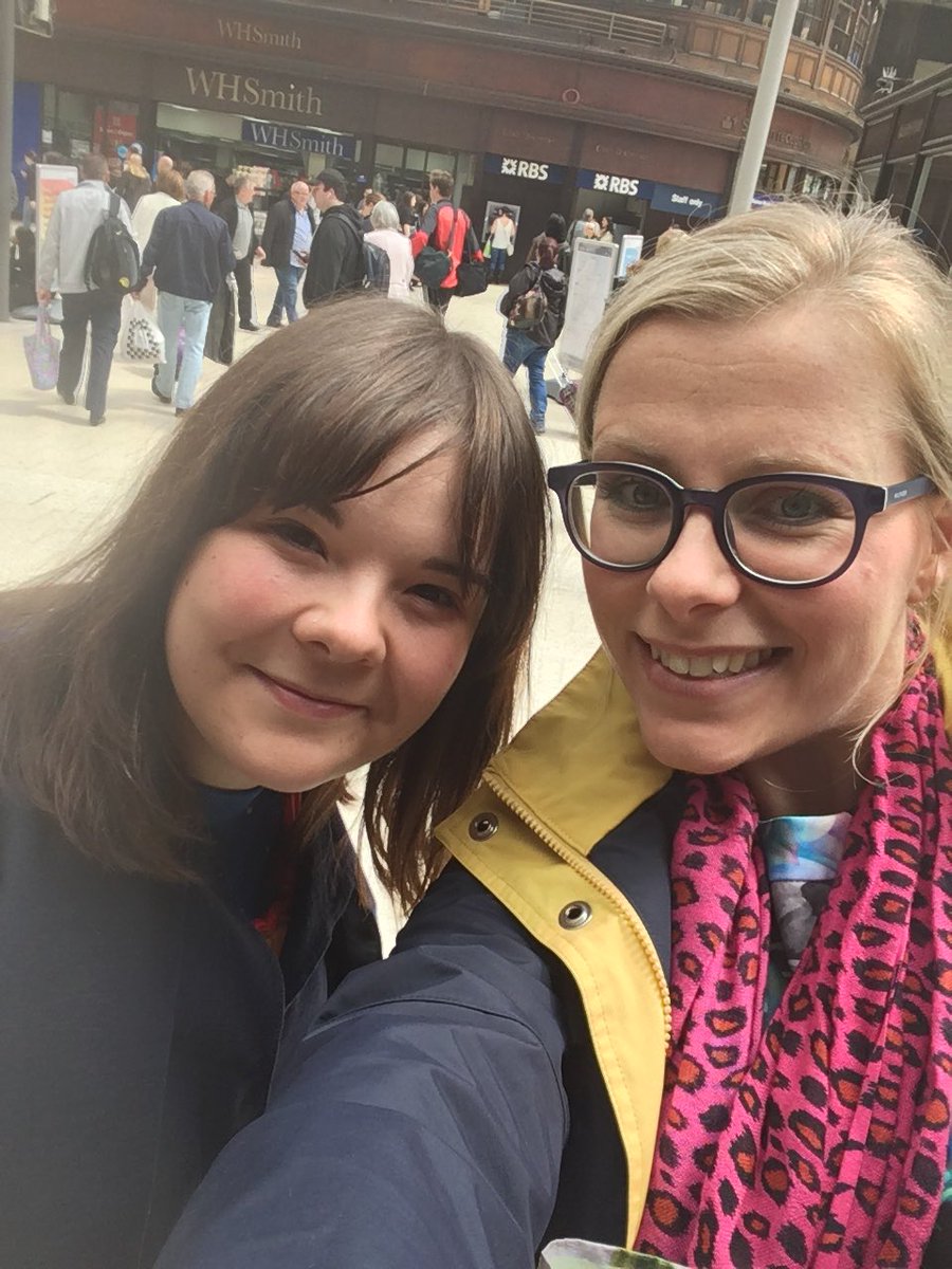 emmaleemurphy's tweet photo. So @Cazmosis & I back in Glasgow after running #LFSummerSchool thanks to delegates,speakers&team for a brill wk https://t.co/te657kdAik