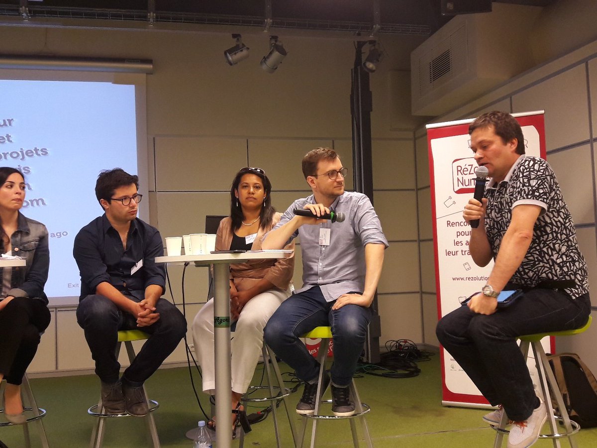 lemouvementasso's tweet image. Nous discutons de la fracture numérique à la table-ronde de @ReZolutionsNum #RZNParis