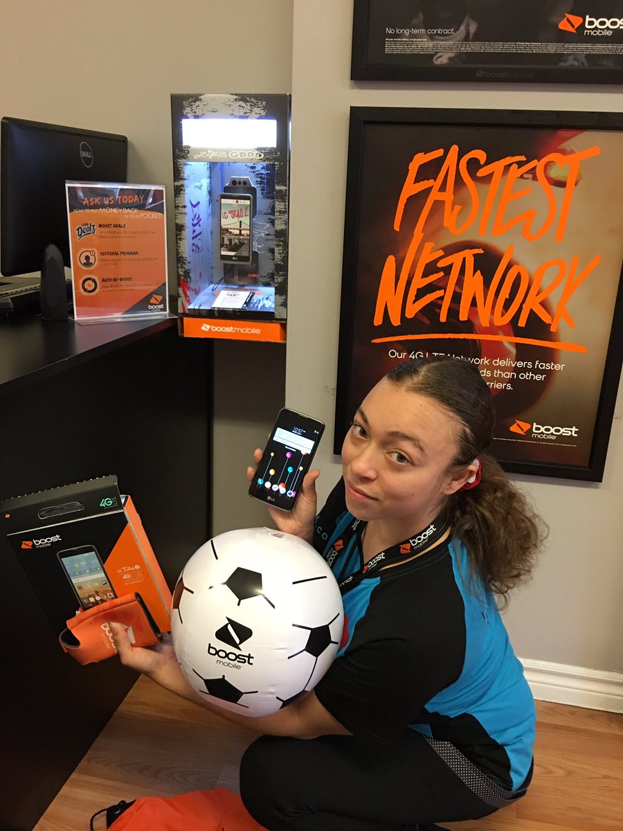vtruongcao's tweet photo. She mad hyped cuz she get to #Switch2Boost from #Metro 😹👍🏼 #LocalSoccerLove #Boost4Philly @SPG_Simonson @MikeWodzisz https://t.co/LeZlHFLyoJ
