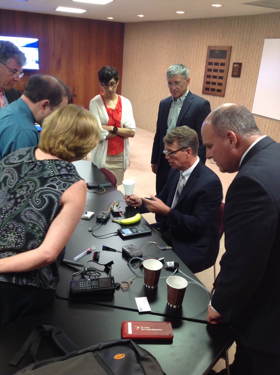 NSTA's tweet photo. #NSTA is getting a sneak peek at @TICalculators #STEMtastic new tech for fall. #MAKERS, you're going to love this! https://t.co/njeUu2gP3p