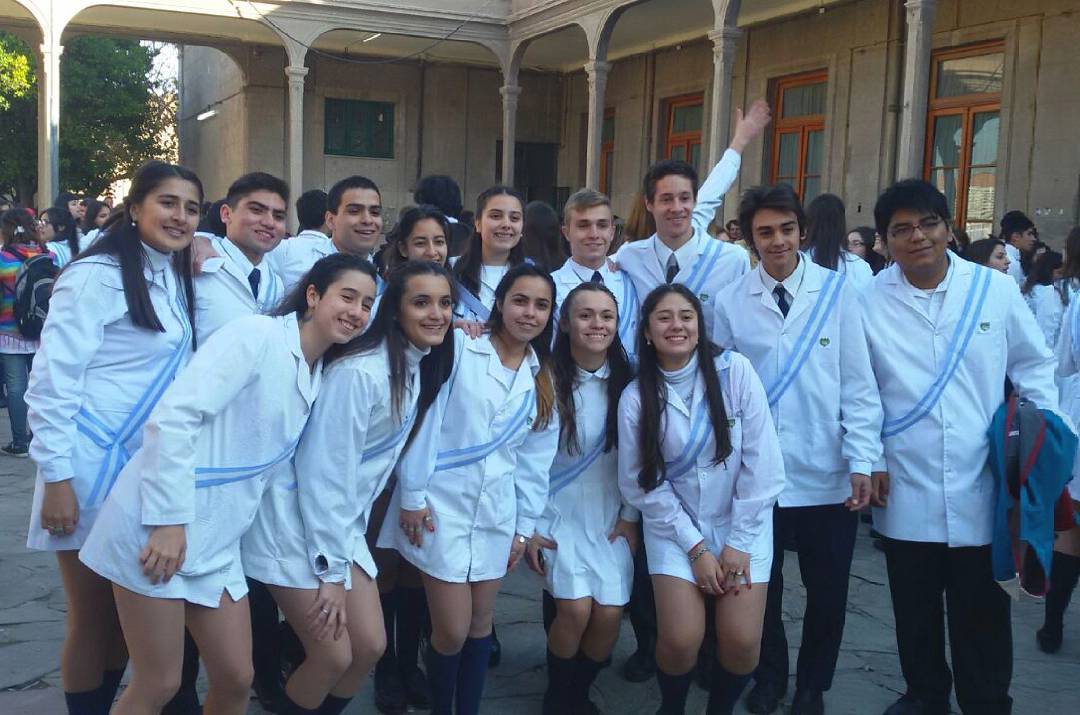 normalsarmiento's tweet photo. La banda reafirmando!! ✨🙌 #PromesaENSS #EstoSigue #Sociales6to6ta #SomosDiferentes #In16ualableENSS https://t.co/scYlQhGInA