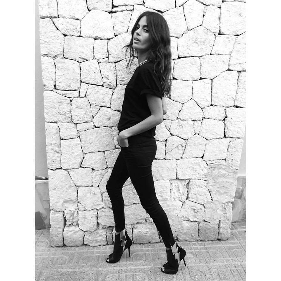 JFLondonDesign's tweet photo. The stunning #SarahQ in our favourite colour #black and wearing some killer #jflondon #boots. The girl's got style! https://t.co/P0Tu8DMUy0
