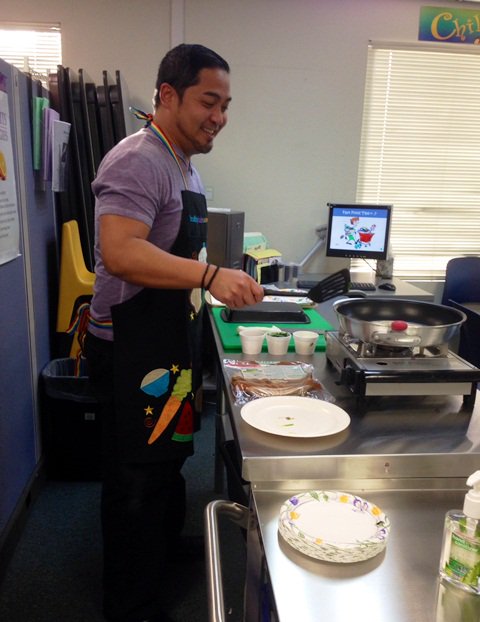 DHC_WIC's tweet photo. DHC promotes healthy eating through our on-site cooking demos! #healthyeating #dhc_wic #dhcare #cookingdemos https://t.co/4Fag232cBd