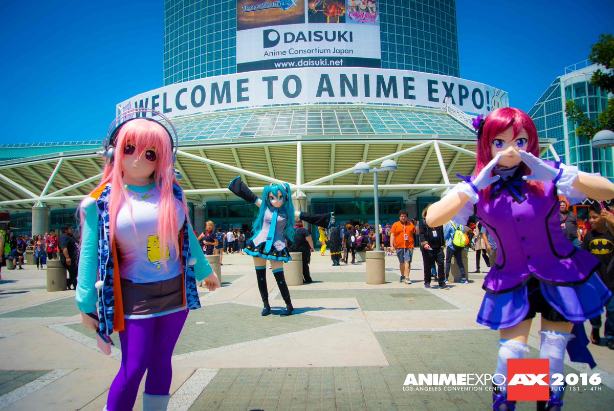 Cici Jean Winn Bflc Anww202 On Twitter Welcome To Anime Expo 2016 Nekonicokig Clairerieva Sofa Kig And Jesse She Doesn T Do Twitter Too Complicated