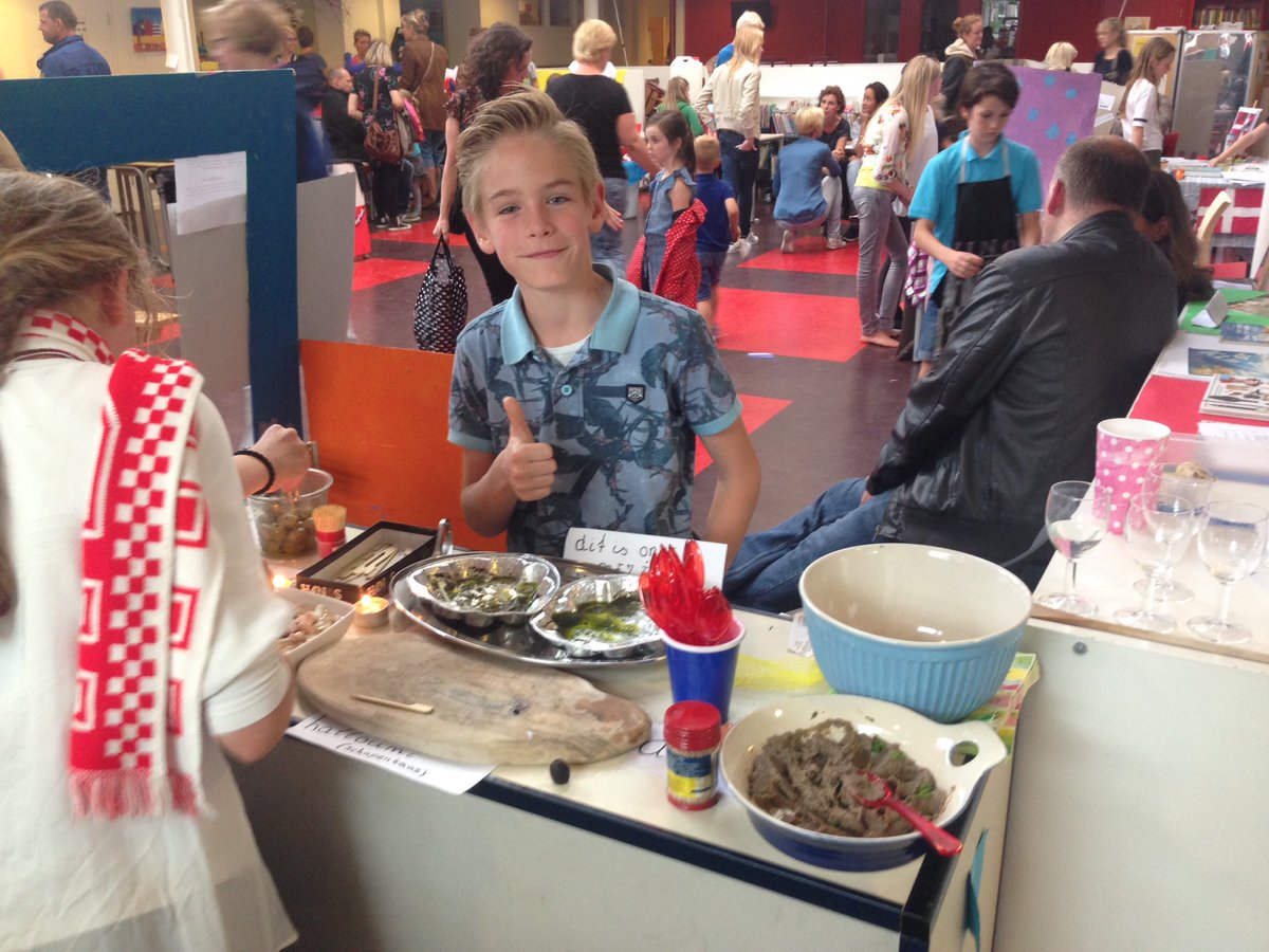 Slotfeest op De Ichthus! Landjesmarkt in groep 7&amp;8 en tentoonstelling in alle andere groepen.