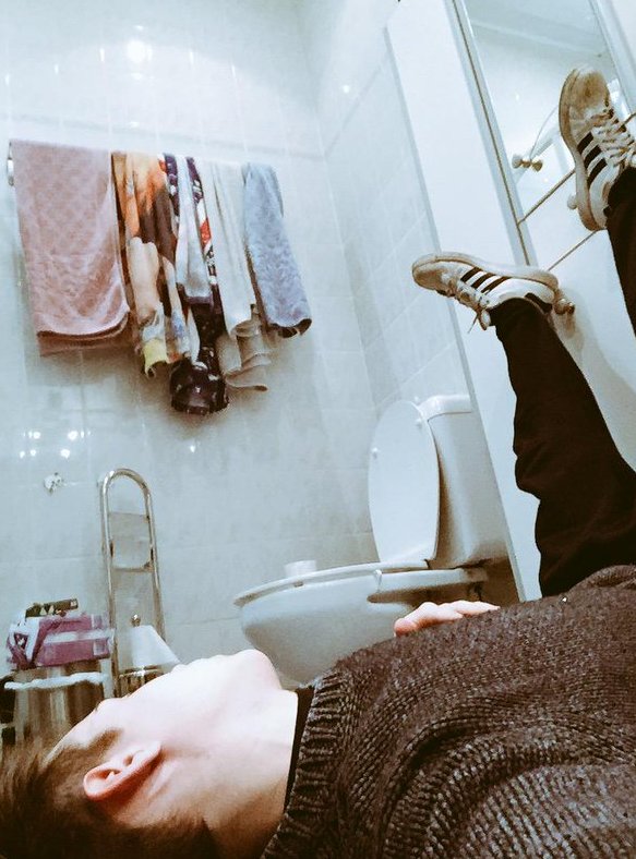 SWAGfuckyou's tweet photo. Mi lugar Fav para empezar a twittear ,Prro!! https://t.co/ePU2BHfwad