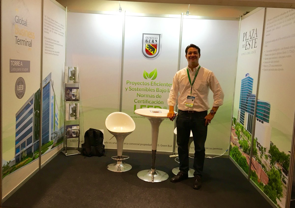 edellasera's tweet photo. @EmpresasBern en foro #CiudadesSostenibles @plazadeleste PreCertificado #LEEDGOLD @Gbtpanama #LEEDSILVER @GBCPanama https://t.co/tSgDOB7Vcq
