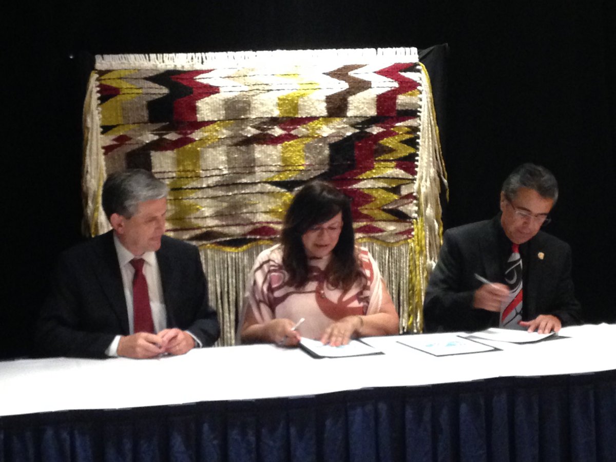 Kirs10Barnes's tweet photo. First Nations Post-Secondary Education & Training Protocol Signatories #BCMinistryofAdvancedEducation #IAHLA #FNESC https://t.co/ovnigcXtBo