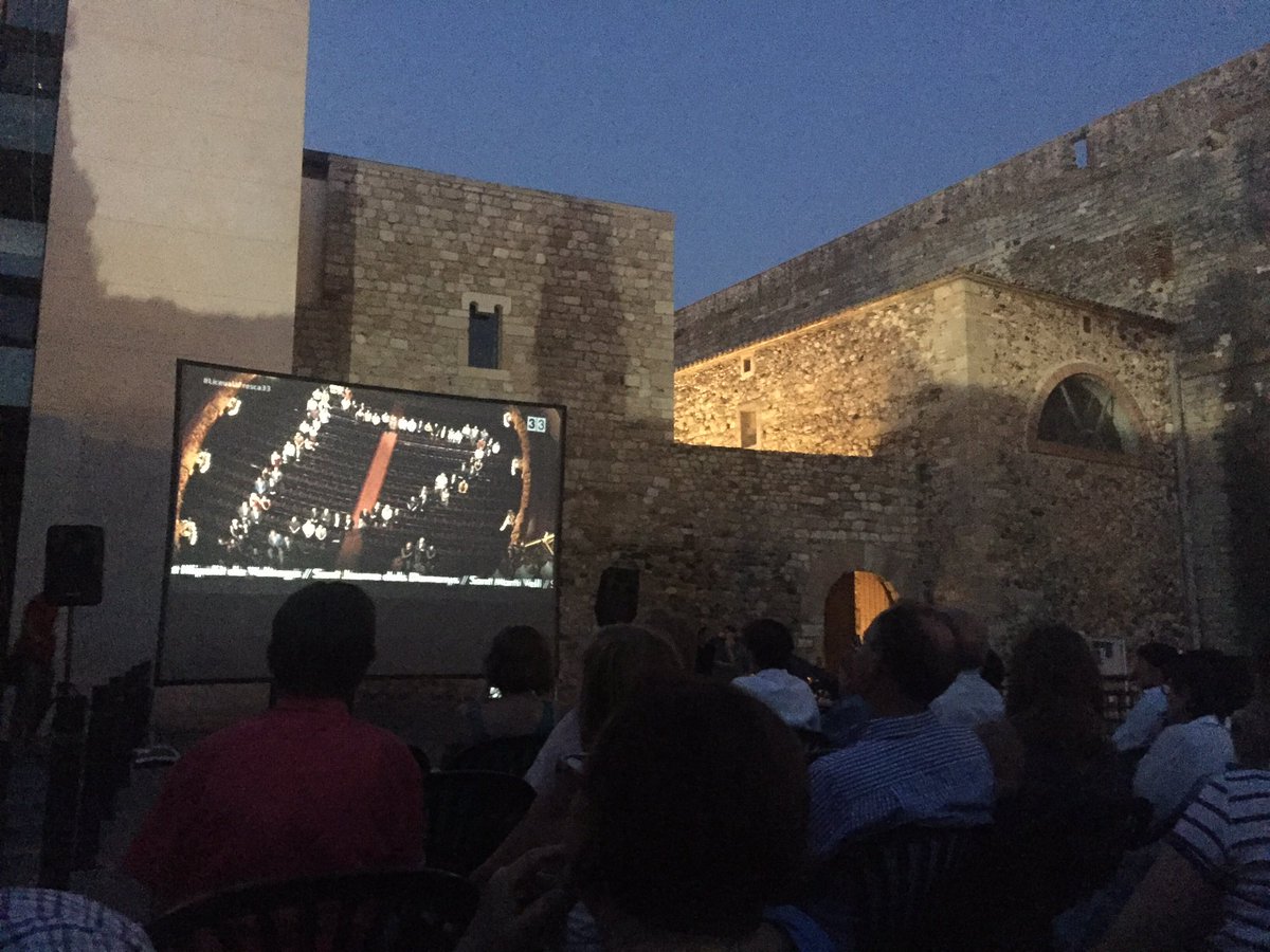severroig's tweet photo. Magnifica opera a la fresca a La Selva del Camp #LiceuALaFresca33 https://t.co/kpxtKLSYFG