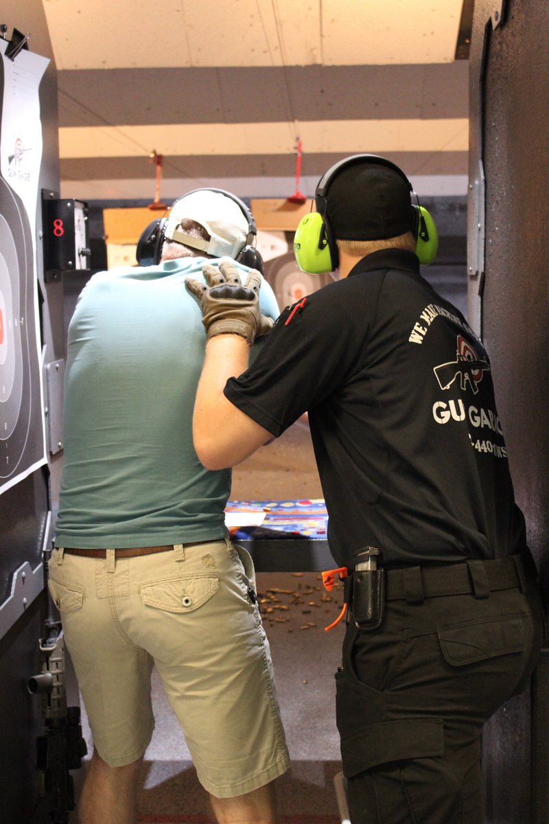 Thank goodness it's Friday, celebrate by shooting your favorite machine gun with us this weekend! #Vegas #GunGarage