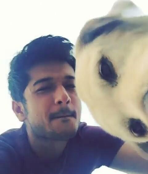 sanayafahad's tweet image. #outstandingVideo  #SweetSmile #LovelyVoice #Cute CharmingFahad