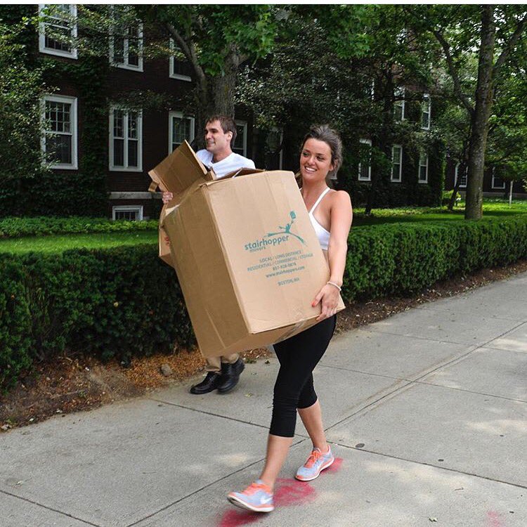 thekindness365's tweet image. We came across a young college student moving dorms on our unity walk in Boston so we leant a helping hand. #bekind
