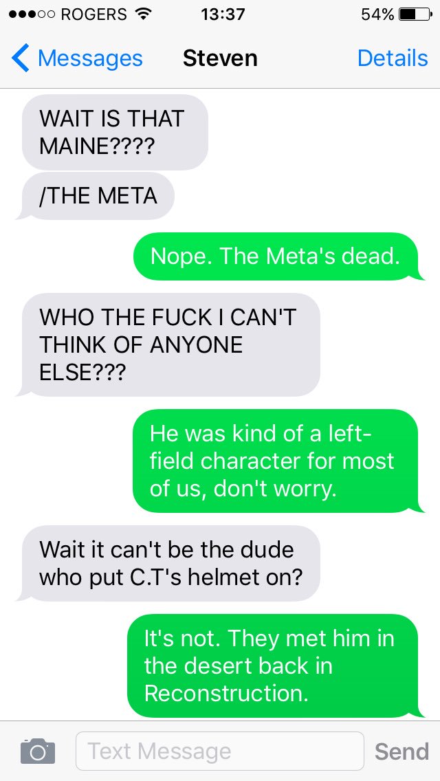 moosemum's tweet photo. It's so fun having @AcornComics live text me while he's watching #RvB13. 😁 @TheMilesLuna @RoosterTeeth https://t.co/1Wa4m4sdkq