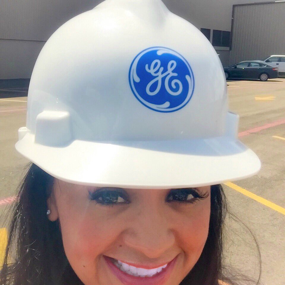 _ShellyG_'s tweet photo. #Certification Gen Specialist Lead Mgr #PowerGeneration #SteamTurbine #Field #GEHouston @generalelectric @GE_Power https://t.co/IGbOrGIQvT