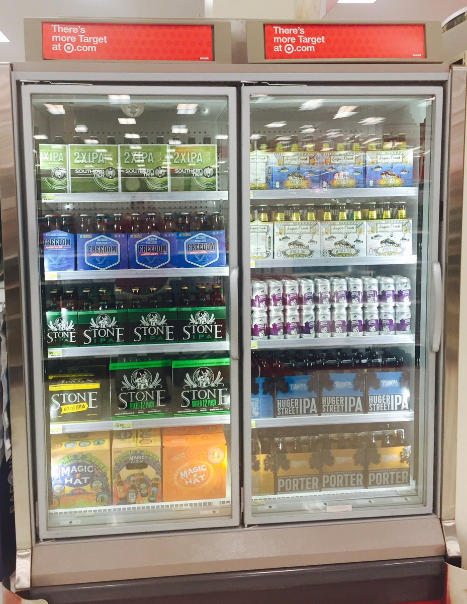 Local beer makes its way to T1371! 🍻 #grow395 @JoltinJoeM <a href="/AlliePrice105/">Allie</a> <a href="/justinadamburns/">Justin Burns</a>