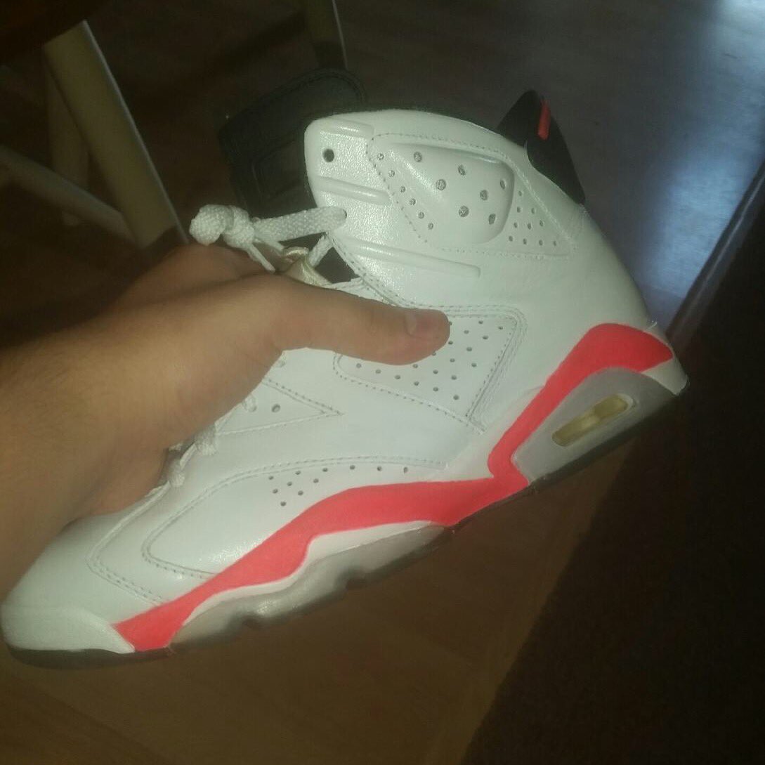 shine_customs's tweet photo. Lookin' better than brand new! Let the quality speak for itself. #infared6 #kicksonfire #kickstagram #restoration https://t.co/4l08sBuaqC