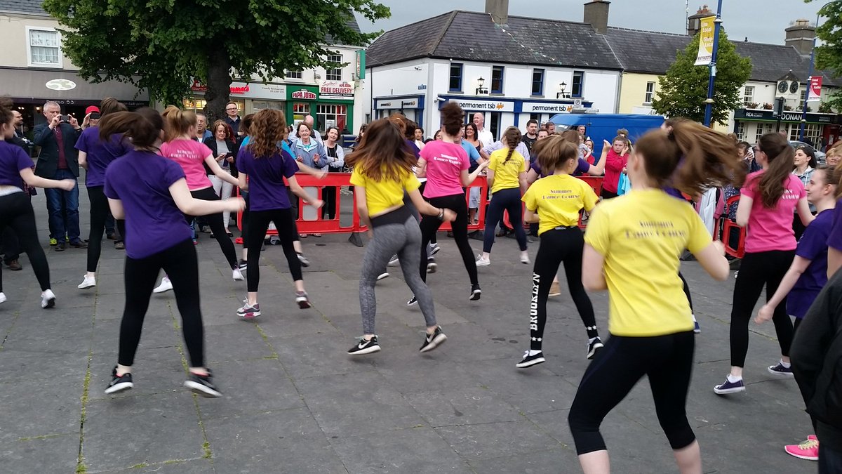 MaynoothFest's tweet photo. And we're dancing on the streets @MaynoothFest #maynoothfest https://t.co/lZGVxQUDoG
