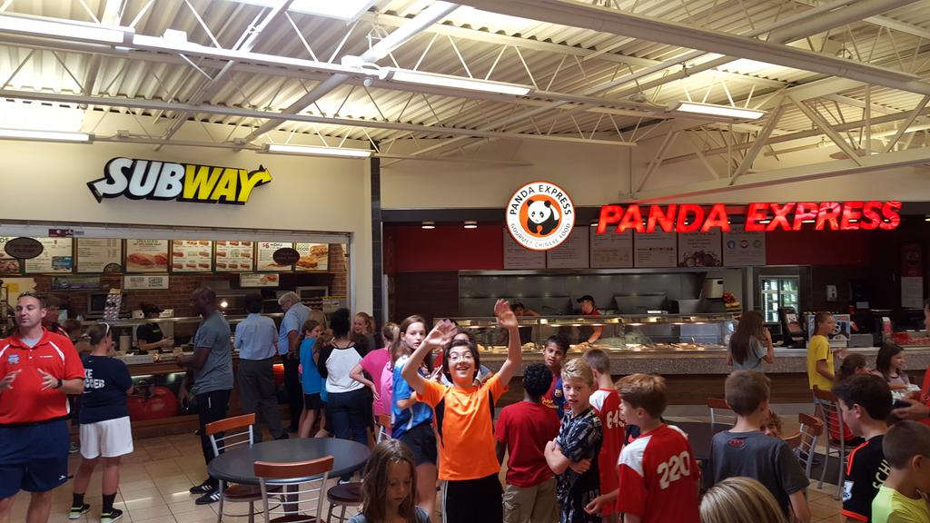 IndianaODP's tweet photo. Did someone say #Subway? #IndianaSoccerODPersRock #odpfamilyfun #devlopmentcamp #lookoutNIUherewecome https://t.co/PwtxoSF5UC