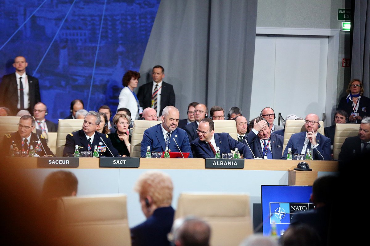 kryeministriaal's tweet photo. Krah NATO-s për më shumë stabilitet dhe siguri në hapësirën euroatlantike https://t.co/pEpWQjBwRg https://t.co/y28q0G6Aqt