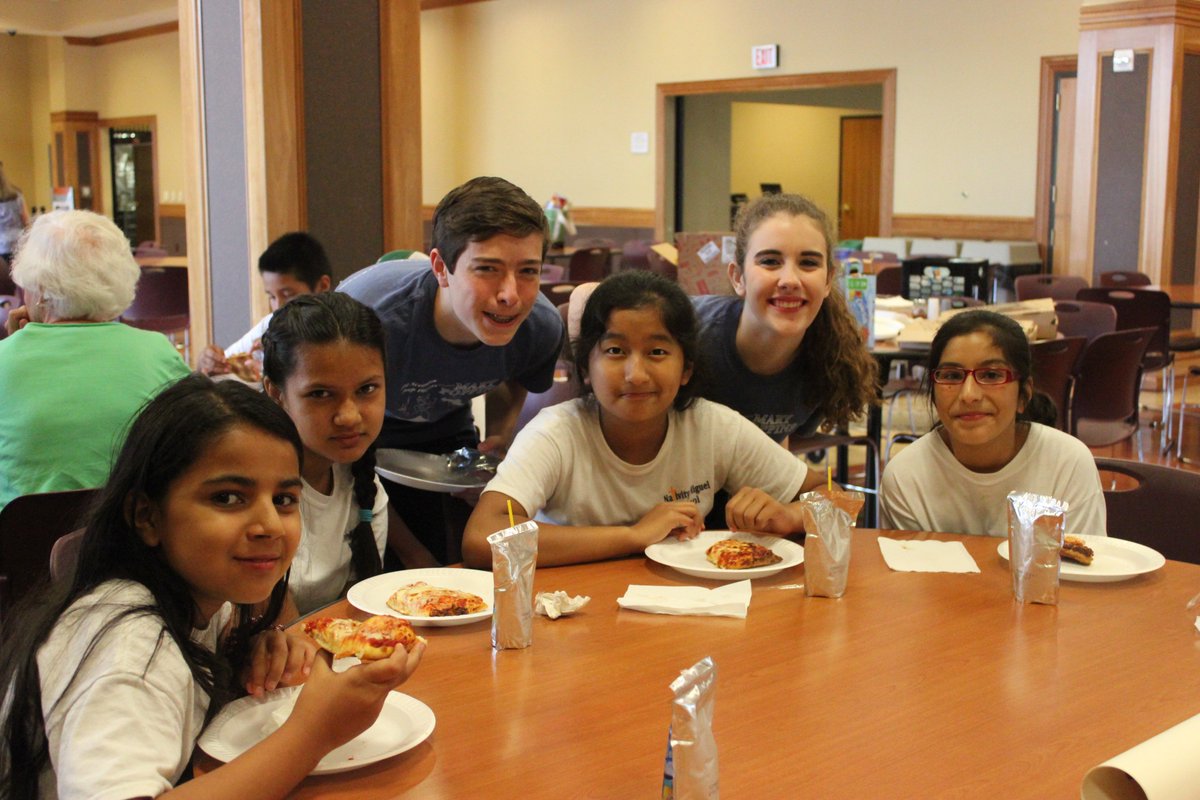 scrantonprep's tweet image. Prep welcomes NativityMiguel School students on campus today for an art and theatre workshop.  #ScrantonPrep