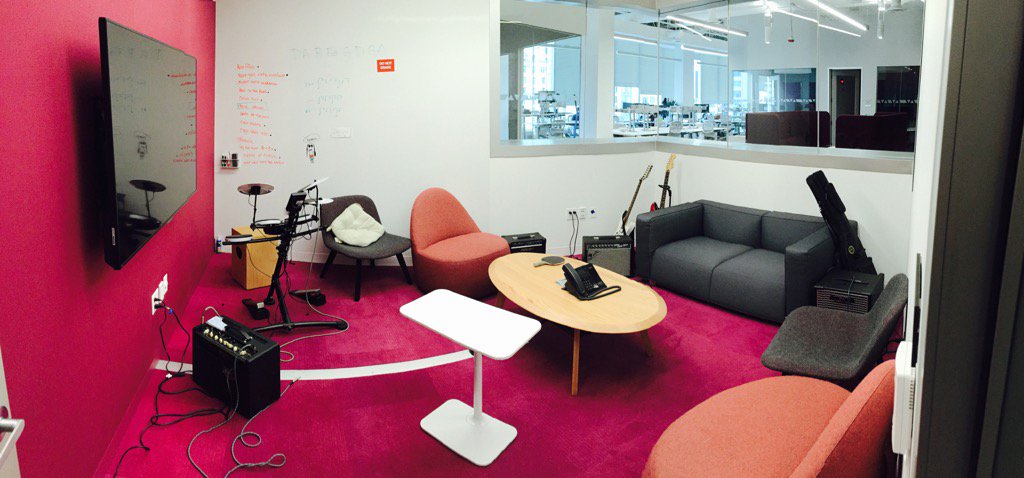 andrewdglover's tweet photo. Does your office have a band room?  Pfffft, probably not!  #Microsoftlife #MicrosoftVan https://t.co/Kf7KYWWpnP