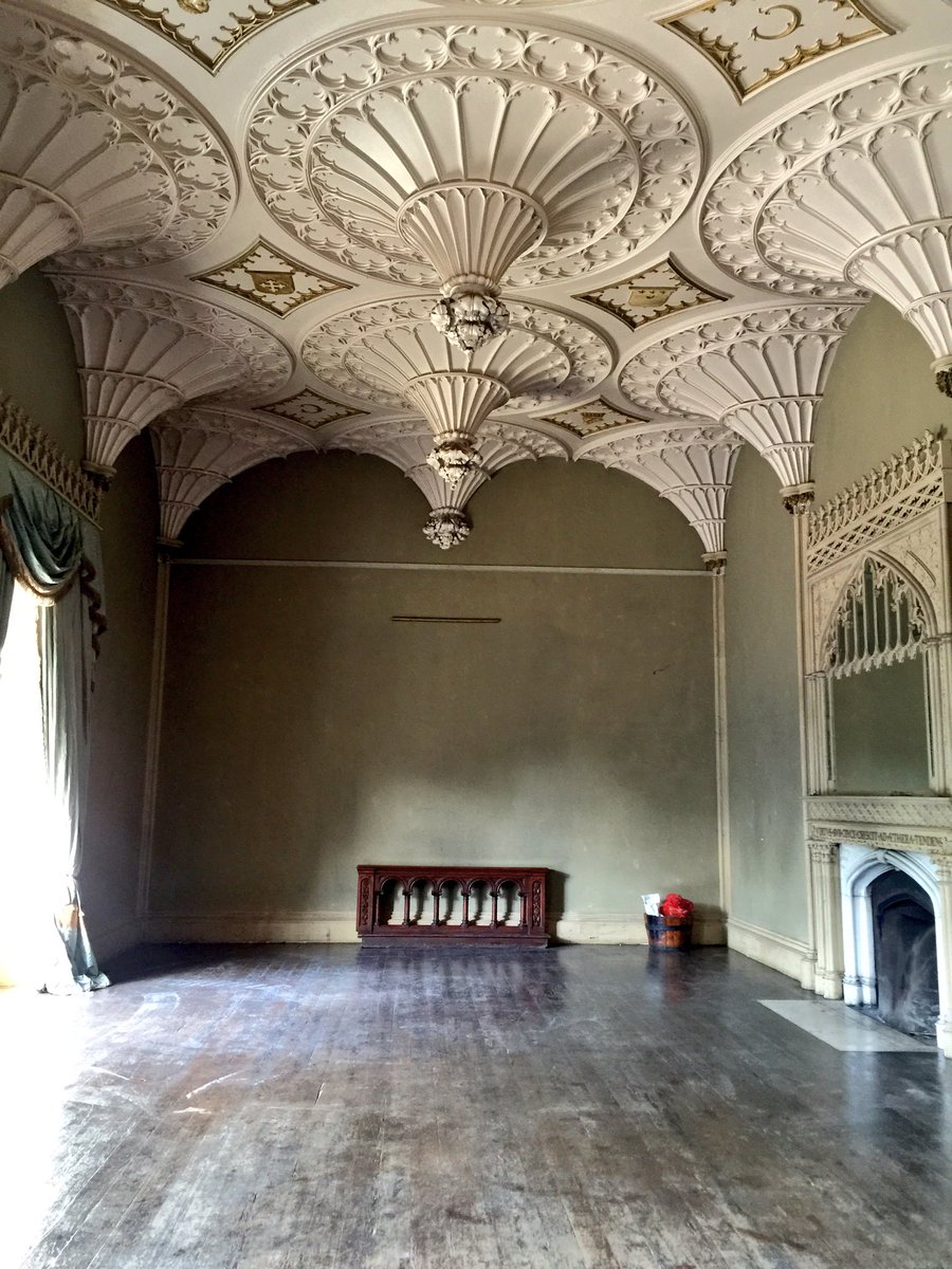 Great visit <a href="/CharlevilleCast/">Charleville Castle</a> @IrelandAMTV3 @SonyPicturesIRL #Ghostbusters #tv #roadshow 👻☘🚘