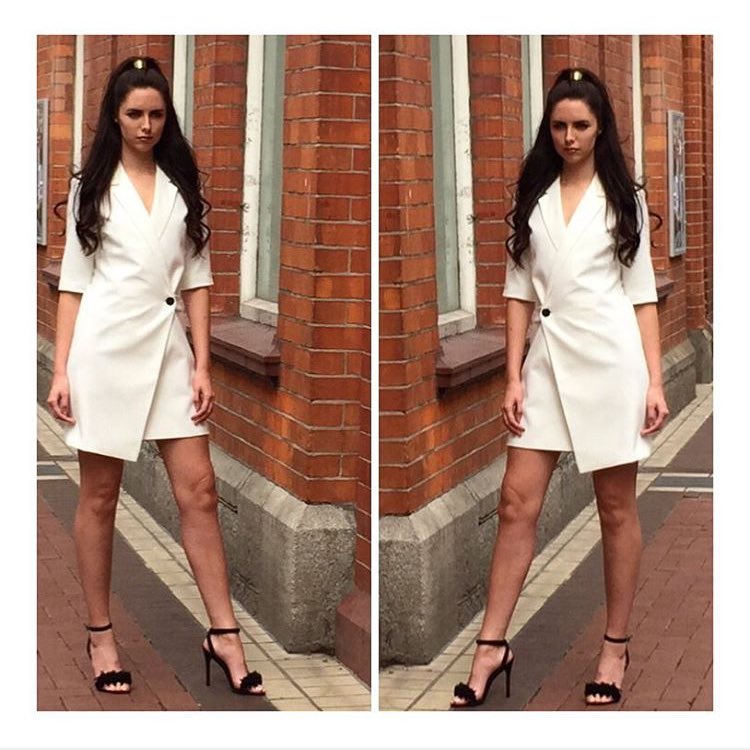 We looked at the all-white trend on tonight's show! All of the looks featured are available at <a href="/ScotchHall/">Scotch Hall</a> ◻️◻️◻️