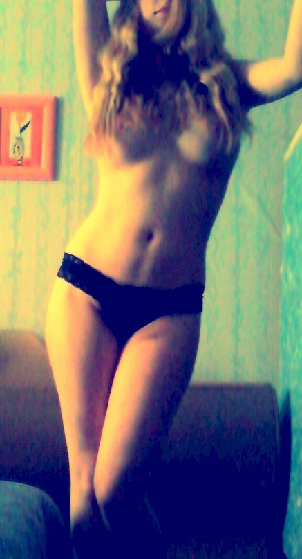 GiselleDenier's tweet photo. RT if you want to get laid   👉   https://t.co/GHrKz39nfi https://t.co/8io5NcuJIL