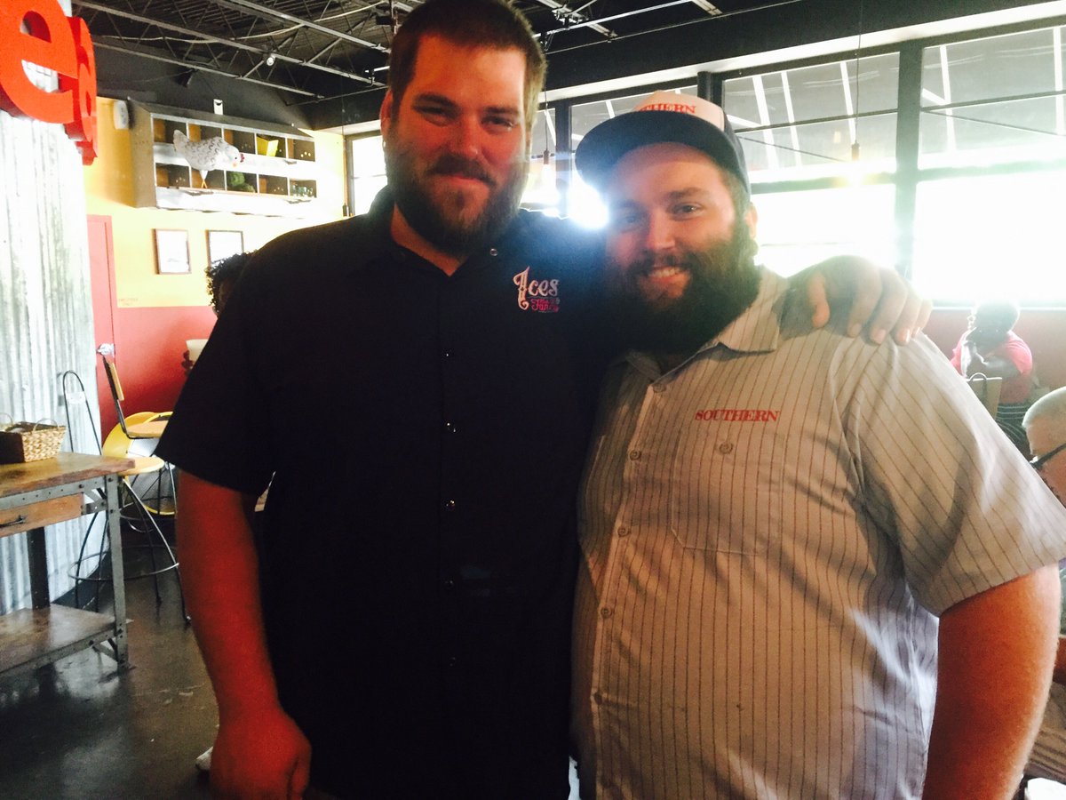 STLSouthern's tweet photo. Getting ready for the #SouthernChickenFest on Sunday with @IcesSTL ! @4HandsBrewery #stayfried #stlsouthern https://t.co/jYxBTY4gGv