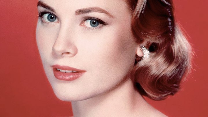 xmerylstreepx's tweet image. {G}

Grace Kelly 
Gillian Anderson
Gwyneth Palthrow
Glenn Close