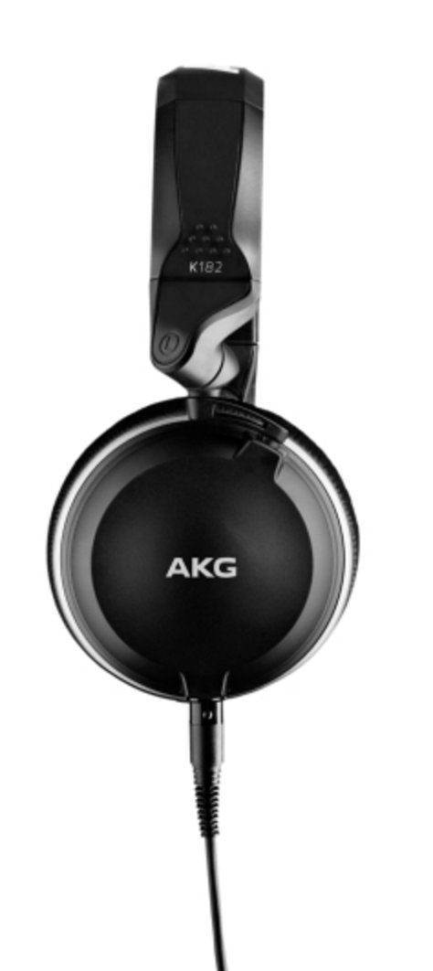 AKGaudio's tweet photo. The NEW #AKG #K182 #headphones were reviewed by @PerformerMag. Read it all below https://t.co/U2r38pzHMH #AKGLife https://t.co/TkYqpRaGVb