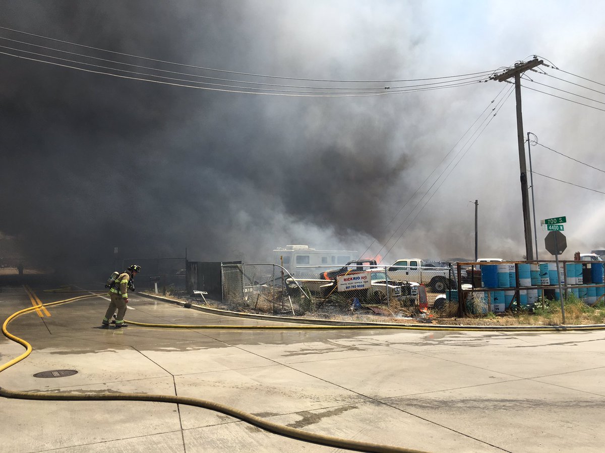 slcfire's tweet photo. Incident has escalated to 5 alarms. Approx 100 firefighters from multiple agencies on scene. Safety is priority https://t.co/B6juP4zC3r