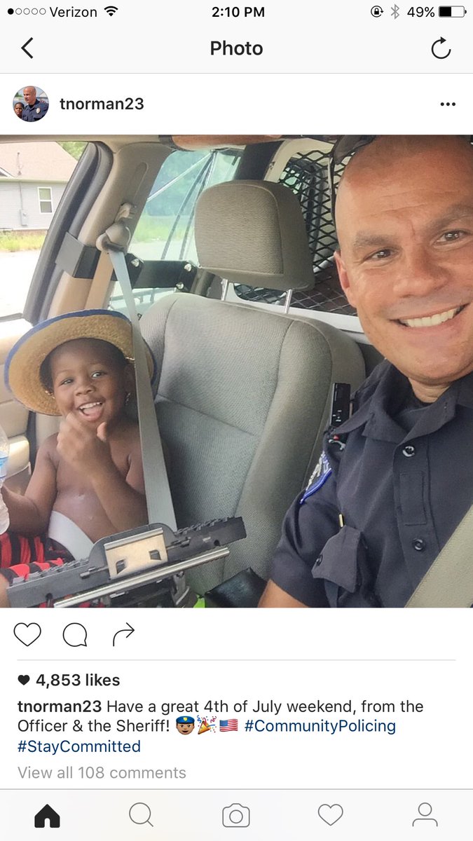 MadysonnTaylorr's tweet photo. I highly suggest checking out this officer's IG. This is someone who loves their job!❤️ https://t.co/o1HLnzqpdl
