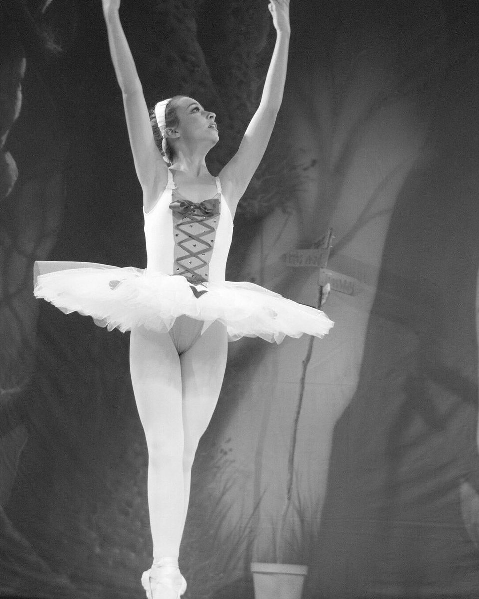 FirstPointeJhb's tweet image. #AliceInWonderland #firstpointeconcert