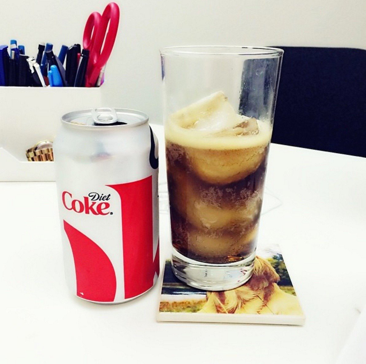 BrothersWaco's tweet photo. Mid-day pick me up. #dietcoke #friday https://t.co/LtaeTP2gEy