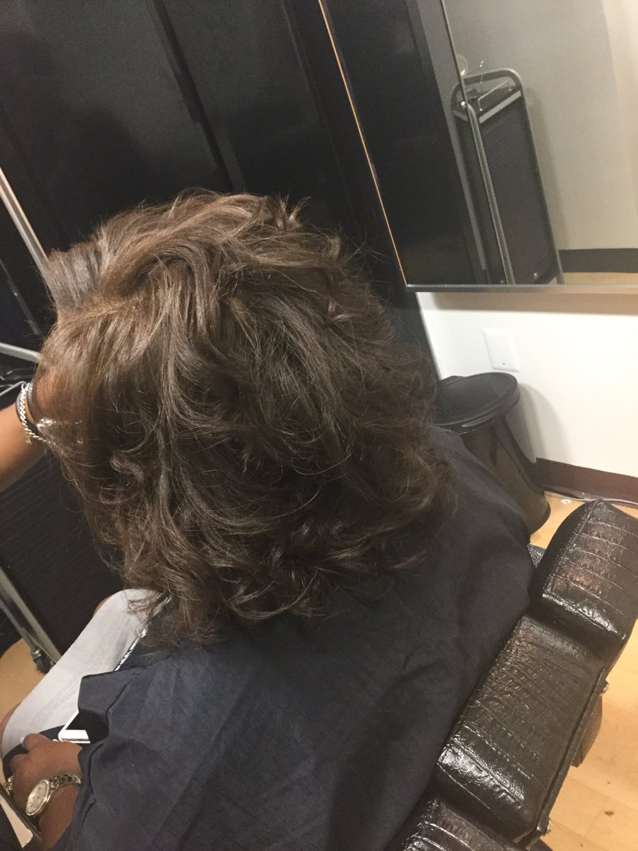 lolabstyle's tweet photo. Beautiful #pressandcurl &amp; #color ! 💁🏽 #lolab #lolabstyle #lolabstudio #healthyhair #hairstyle #hair #blackhair https://t.co/WndtzZxMvp