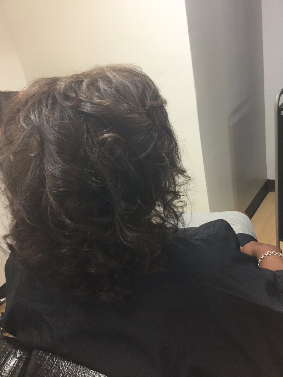 lolabstyle's tweet photo. Beautiful #pressandcurl &amp; #color ! 💁🏽 #lolab #lolabstyle #lolabstudio #healthyhair #hairstyle #hair #blackhair https://t.co/WndtzZxMvp