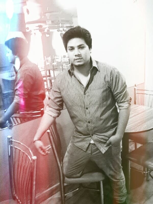 thin_john's tweet image. 